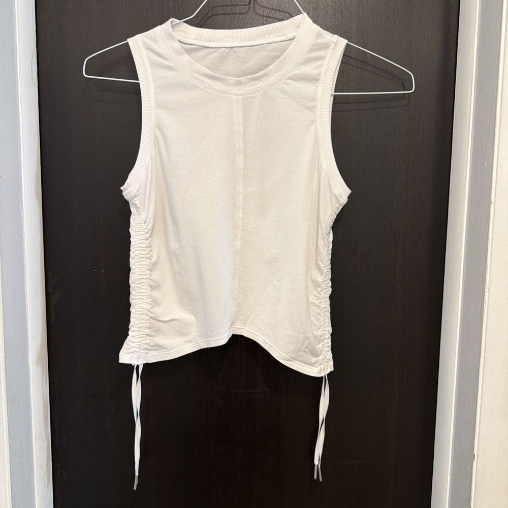 lululemon Cinch Up Tank White 2 Sporty Gorpcore Balletcore Y2K Streetwear - Picture 3 of 7